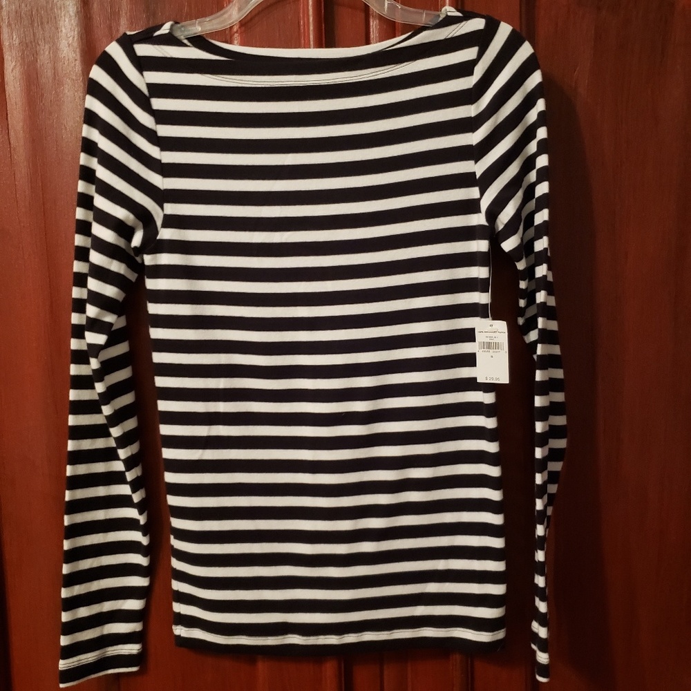 Striped Gap shirt